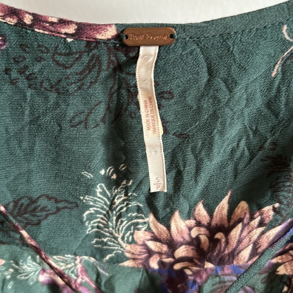 Free People flowy dress. - Picture 3 of 6